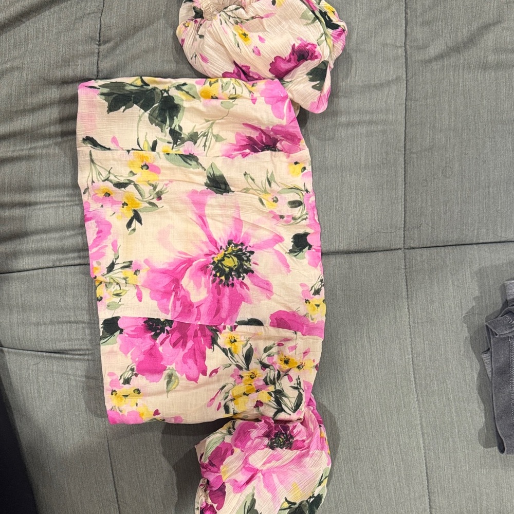 Abercrombie & Fitch Floral Crop Top - Pink and Green